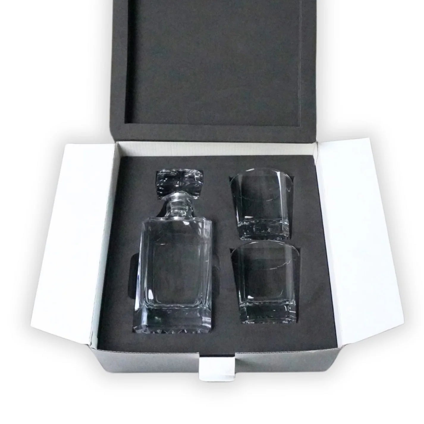 2 Glass Decanter Set - Muddy River Engraving