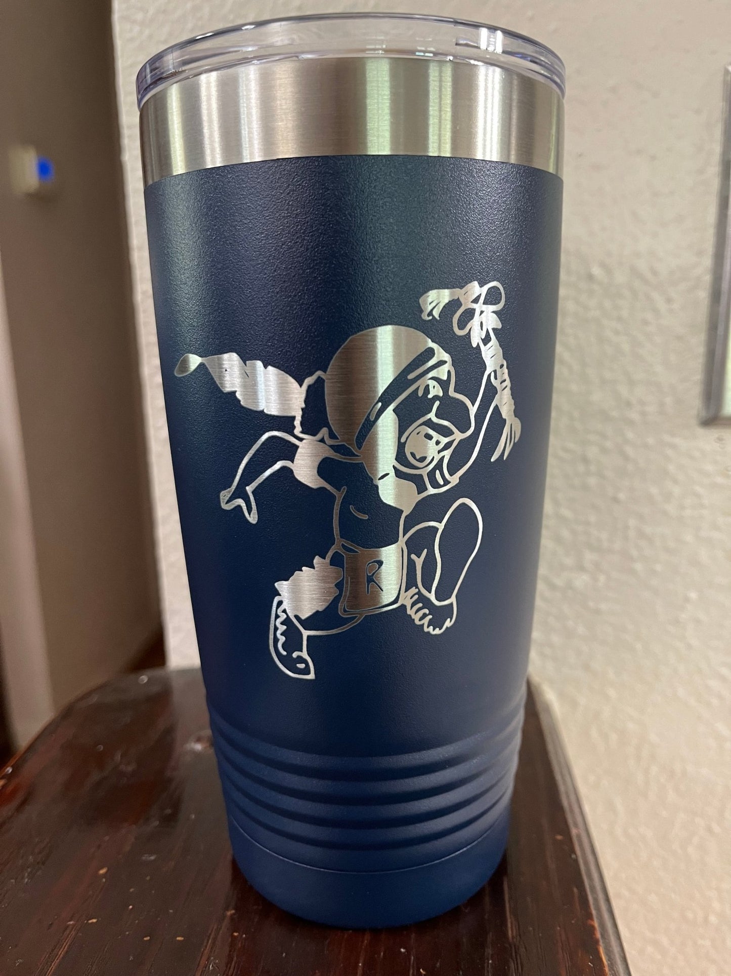 QND Running Raider 20 Ounce Tumbler - Muddy River Engraving