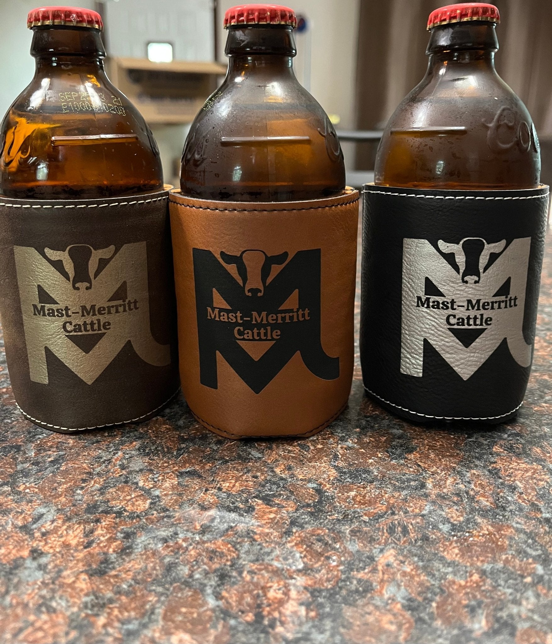 Leatherette Can Coozie - Muddy River Engraving