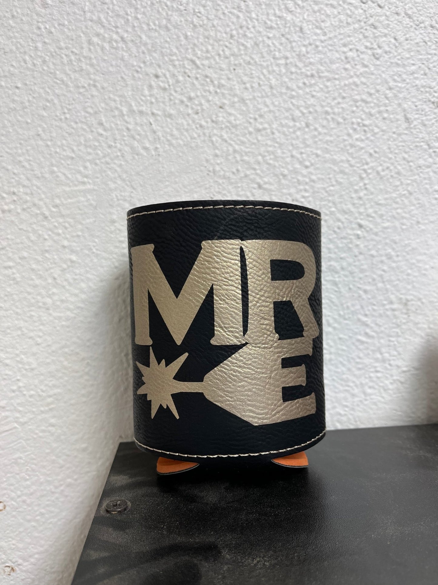 Leatherette Can Coozie - Muddy River Engraving